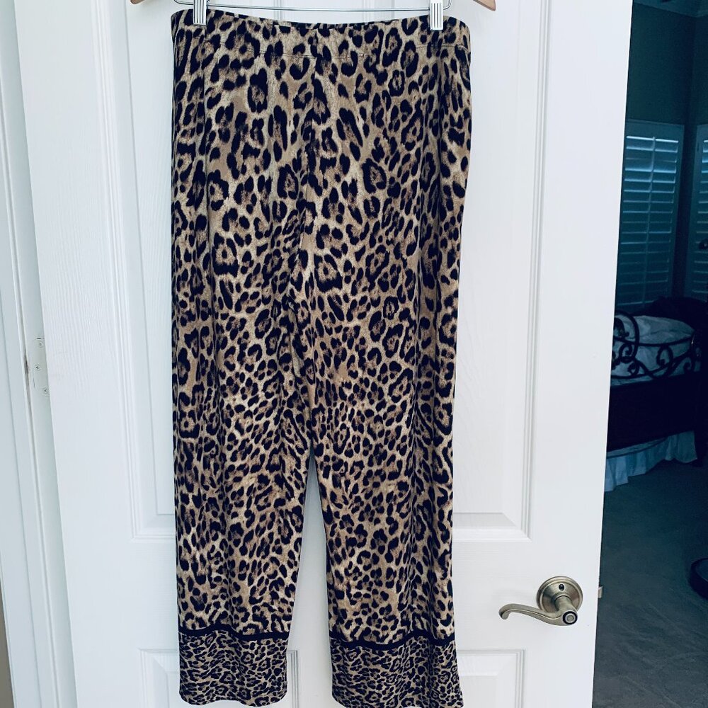 ANIMAL PRINT PANTS Fabric similar to raveler’s Line of Another Manufacturer Sz S